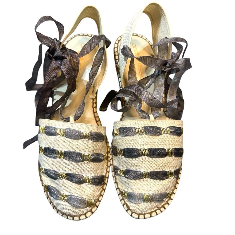 Andre Assous Linen Canvas With Ribbon Weave Espad… - image 4